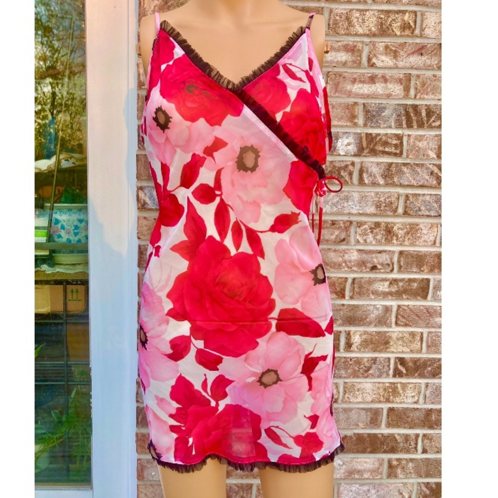 Y2K Sheer Floral Jones New York Slip